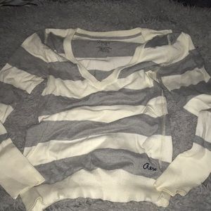 Aeropostale long sleeve v neck sweater